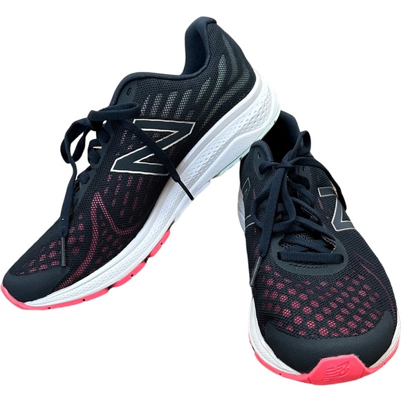 New Balance Shoes - NIB New Balance Vazee Rush V2 Running Shoes